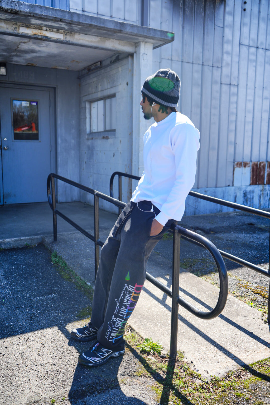 Motion Color Wave Sweats